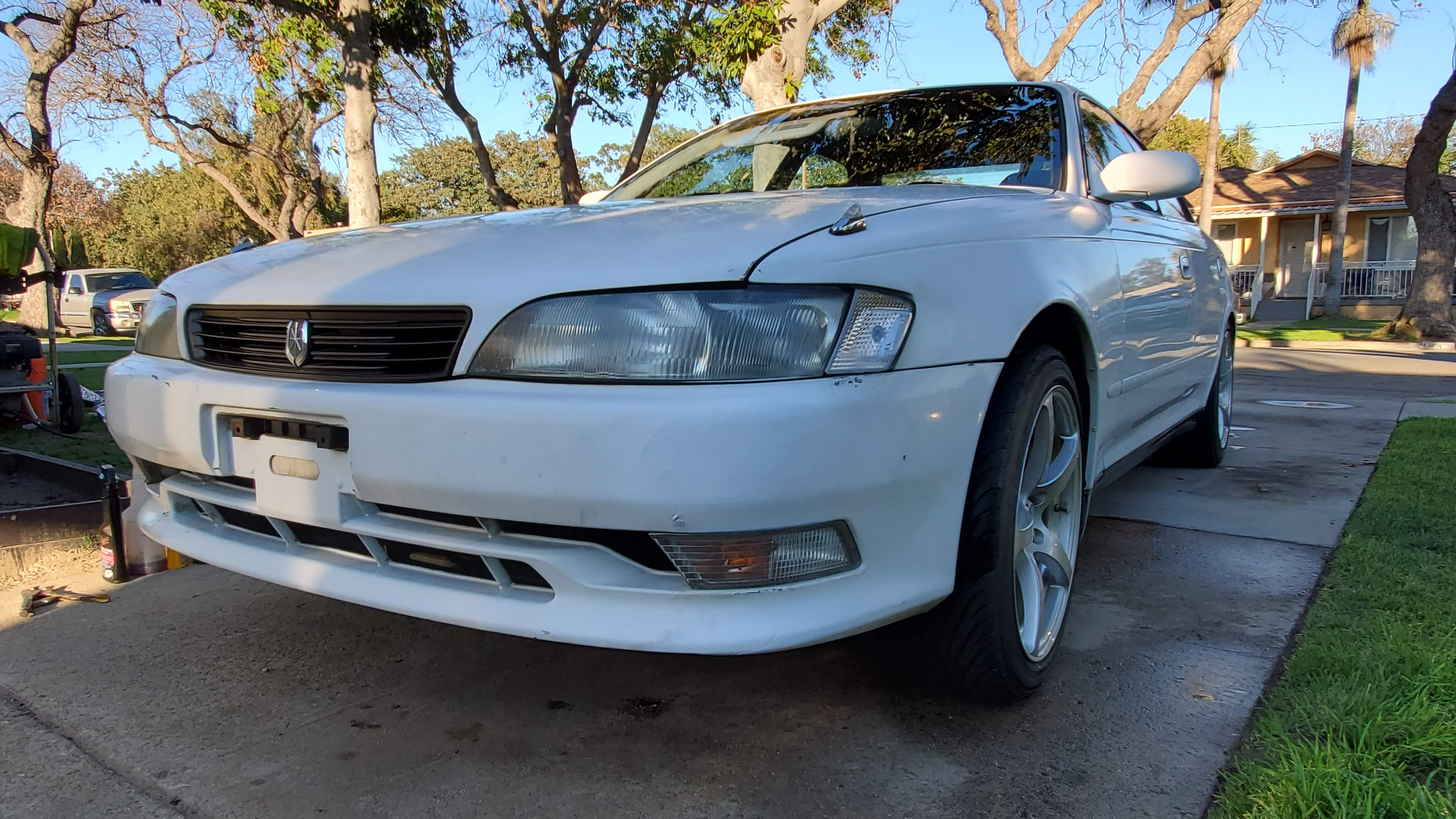 Japanese car photography from Shakotan's Who We Are page